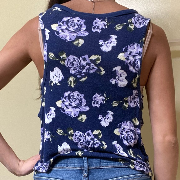 LA Hearts Floral Strappy Muscle Tank, Small - Picture 9 of 10